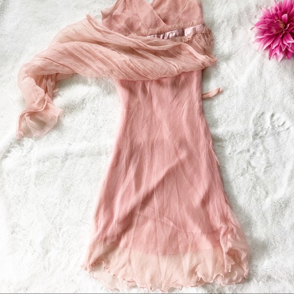 Pastel silk halter dress - Picture 3 of 14